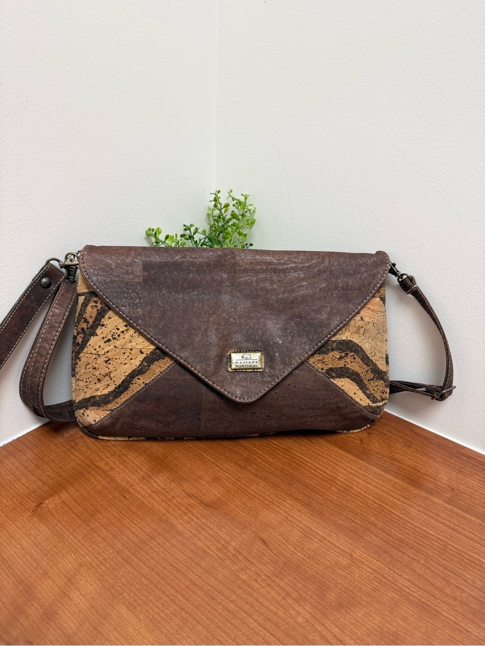 Montado Cork Vegan Crossbody/Clutch Bag Wrist StrapNavy/Natural Portugal Classic